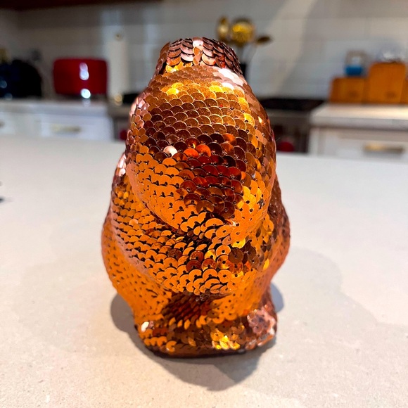 BRONZE COLOURED SEQUIN SQUIRREL - Picture 2 of 7